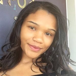 Meet your Posher, Mesha